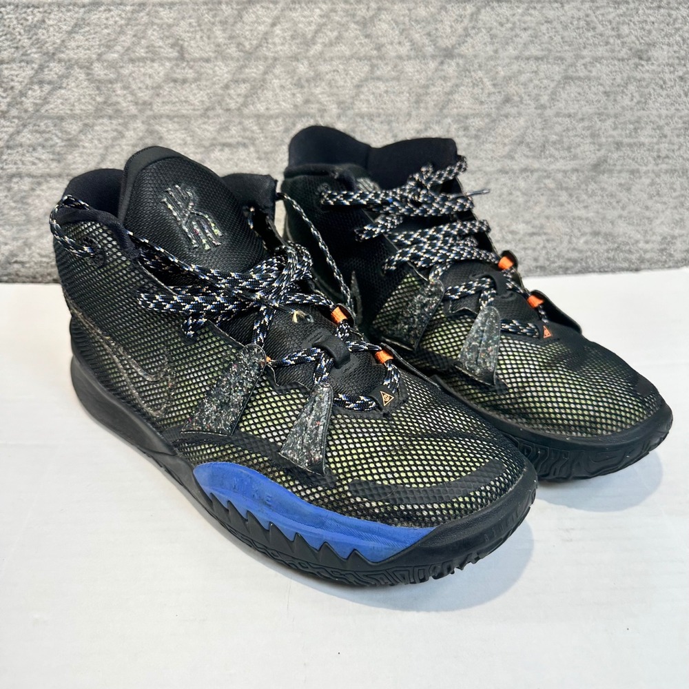 Nike Kyrie 7 "Raygun" GS Basketball Shoes CT4080 007 Black Blue Size 5.5Y - Picture 1 of 9